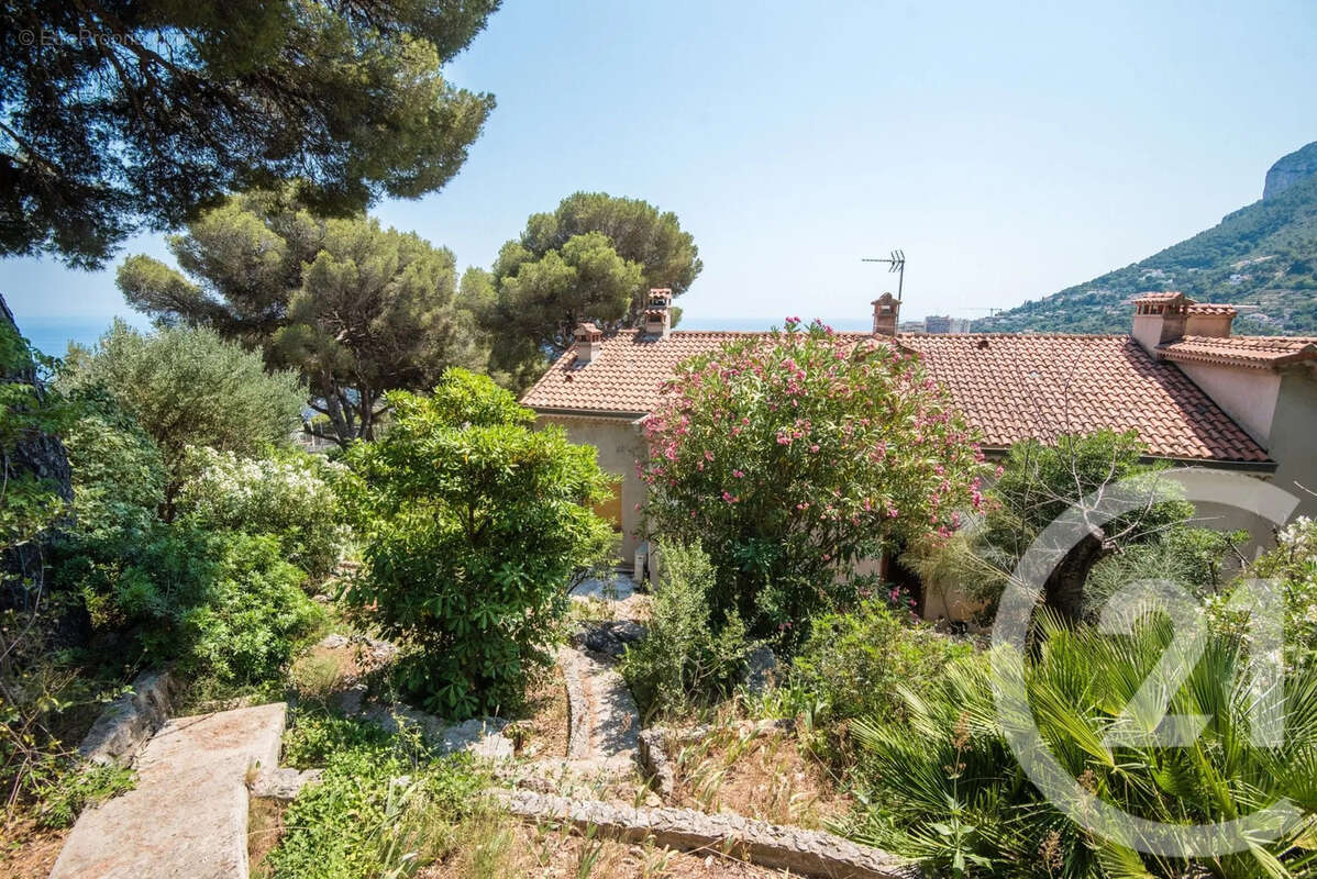 Maison à BEAUSOLEIL