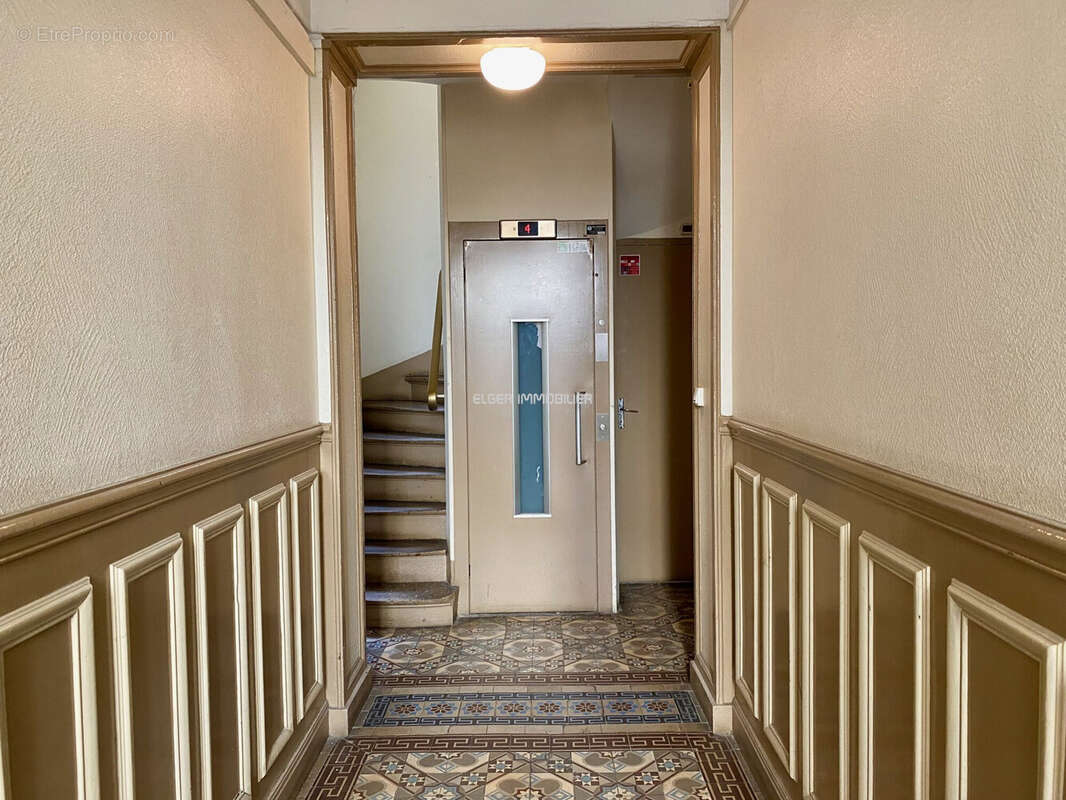 Appartement à PARIS-12E