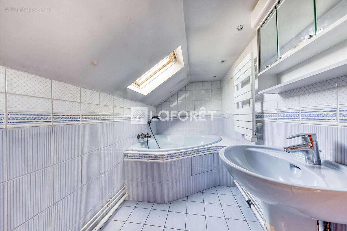 Maison à PONTAULT-COMBAULT