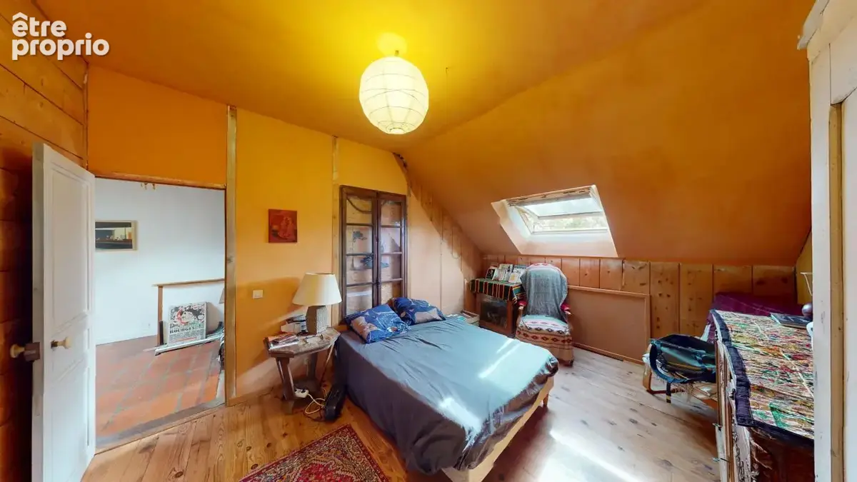 Ensemble immobilier de charme à 12 km de Sancerre : maison restaurée+dépendances sur 5000 m². Au calme absolu, dans un environne - photo 13