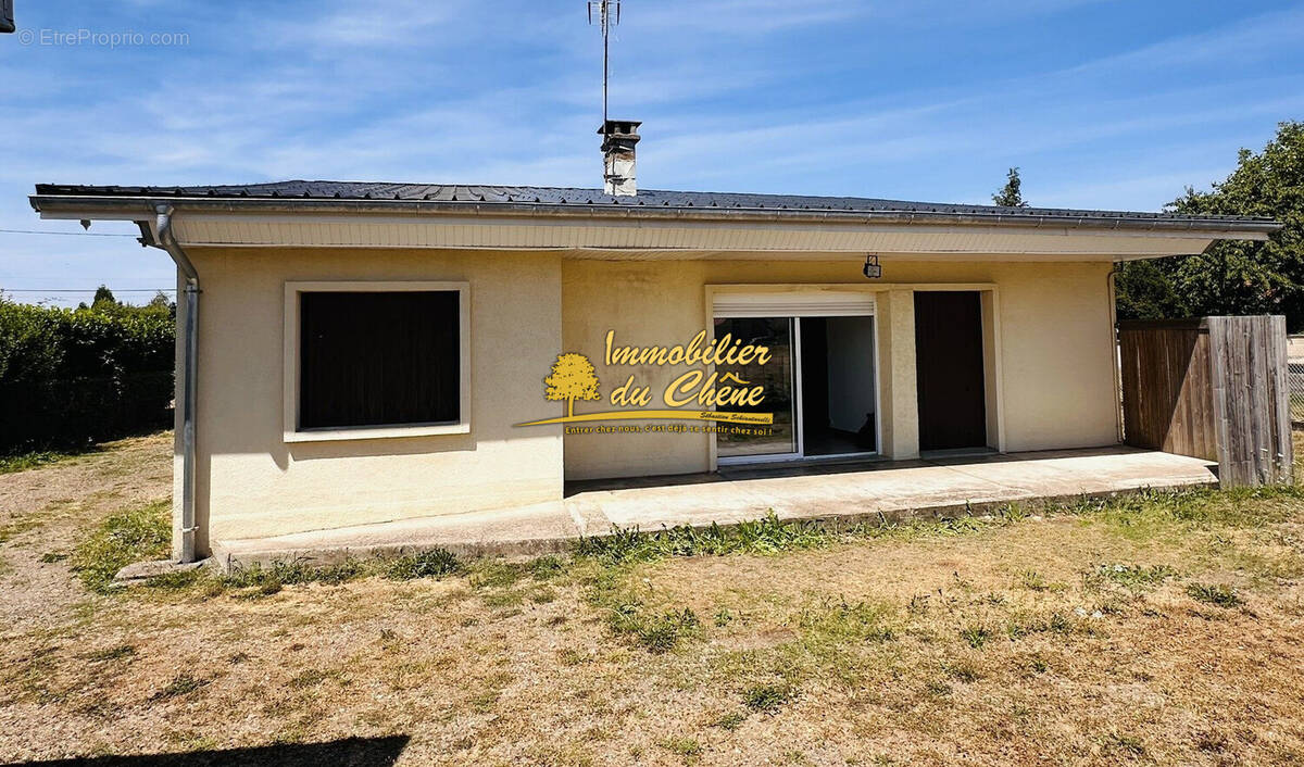 Maison 72 m² à Saint-Sauveur  - photo 1