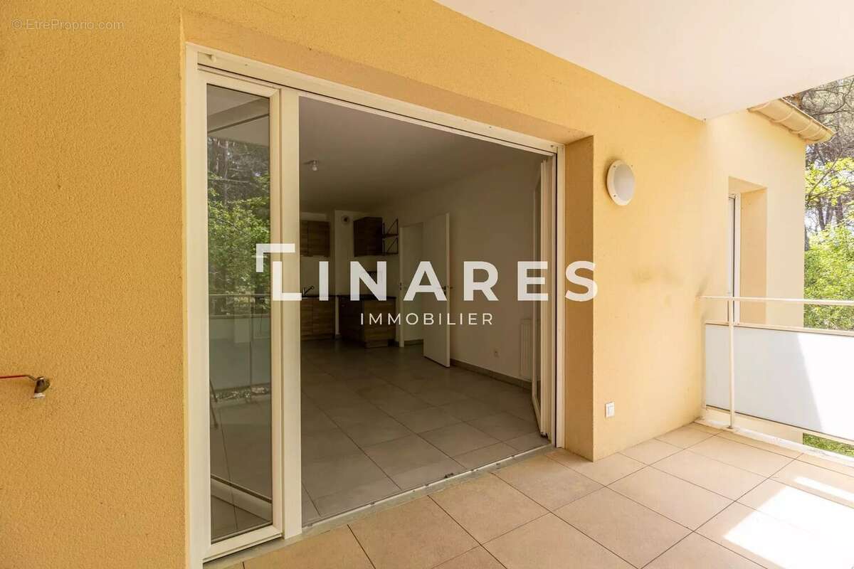 Appartement à ROUSSET