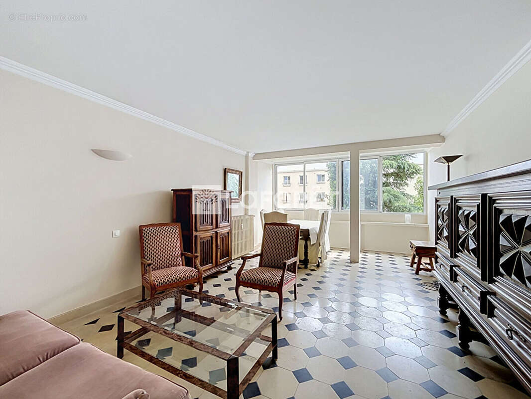 Appartement à LE VESINET