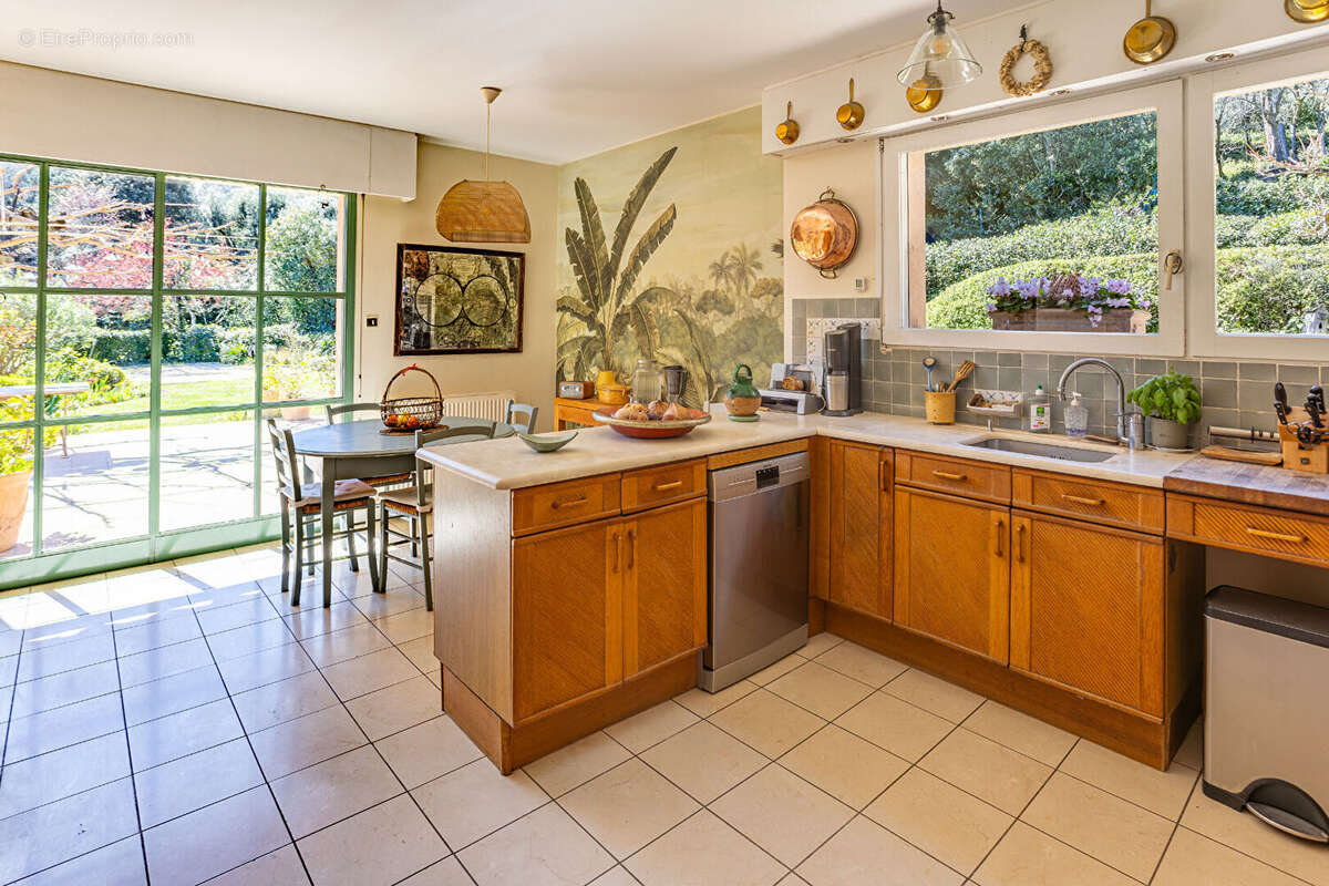 Maison à JONQUERETTES