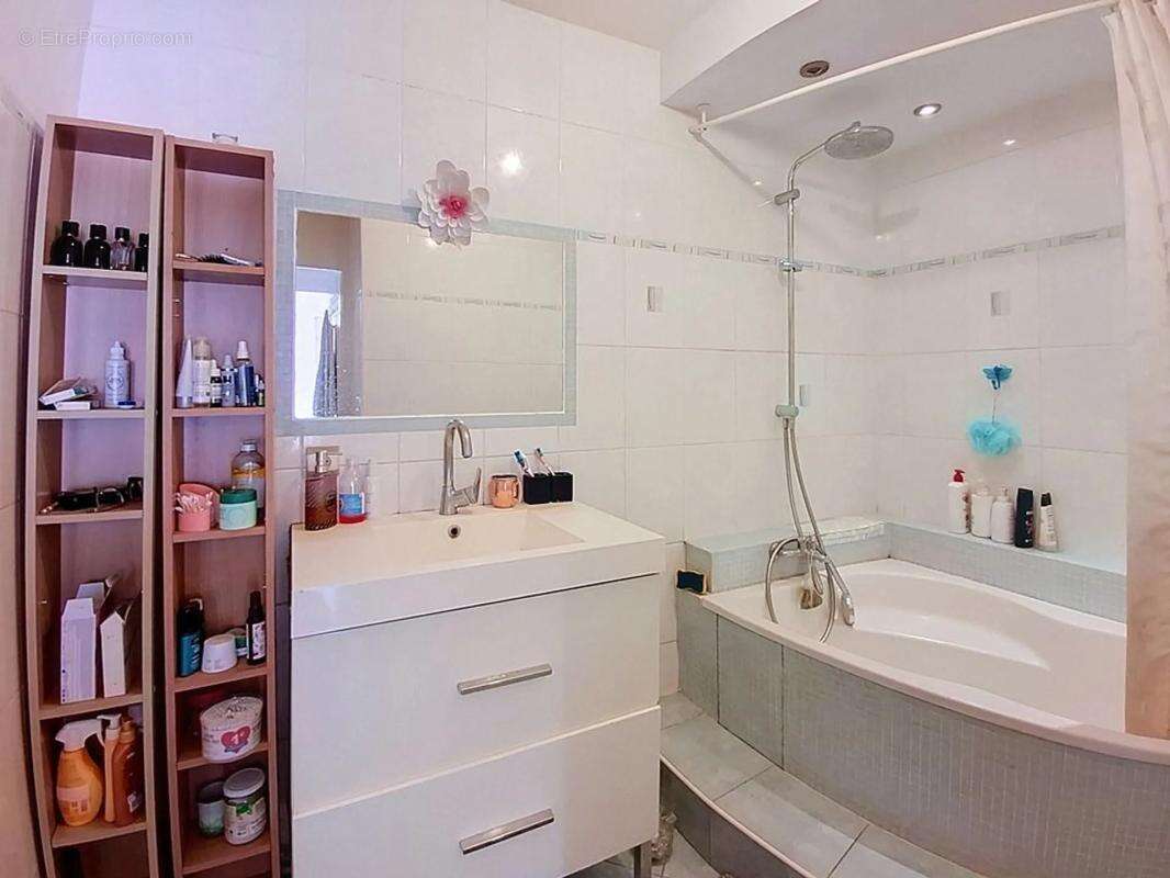 Appartement T4 de 86 m² à Chambéry - photo 9