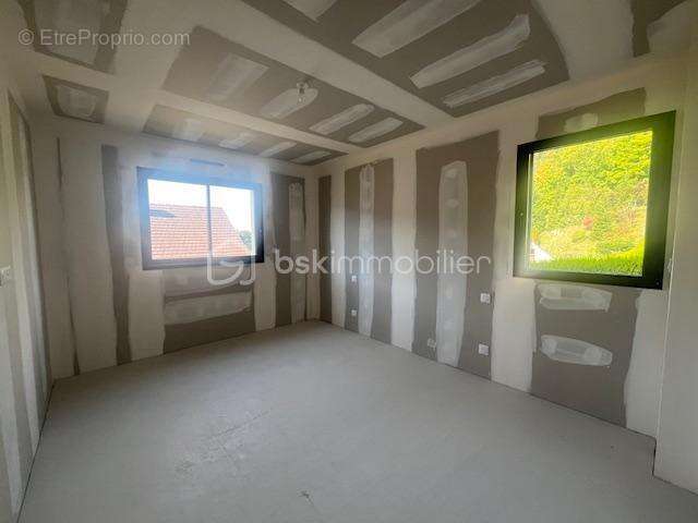 Maison à AMFREVILLE-LA-MI-VOIE