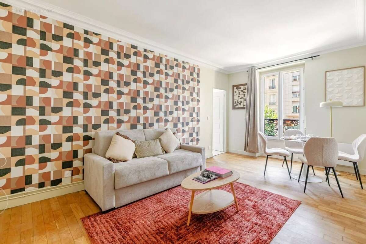 Appartement deux pièces - rue marx dormoy - 75018 paris - photo 2