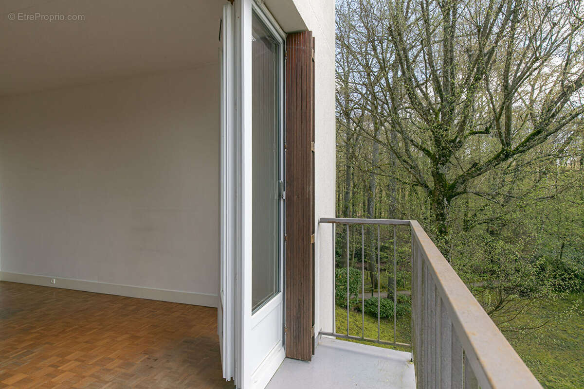 Appartement à OZOIR-LA-FERRIERE