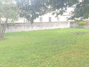 Terrain à LABARTHE-RIVIERE