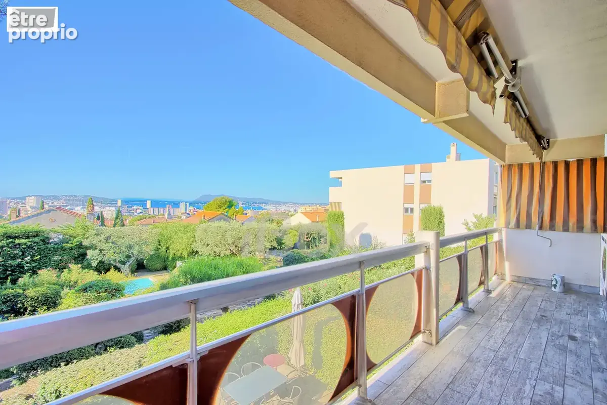 Toulon bas faron - appartement vue rade type 5 avec cave garage et parking - photo 5