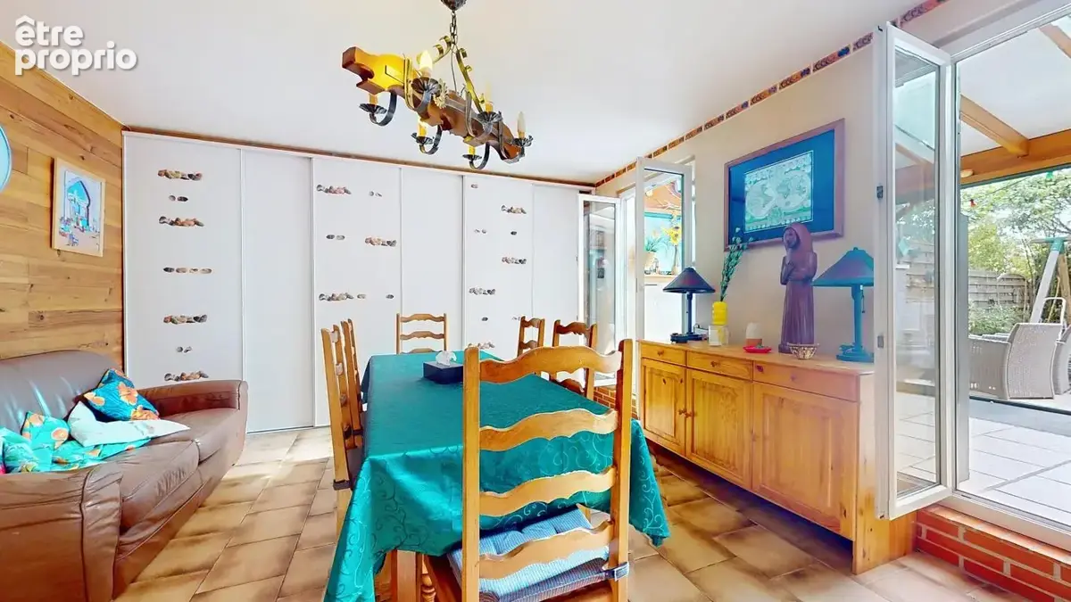 A vendre: Maison avec véranda, jardin, cave, et dépendance - photo 5