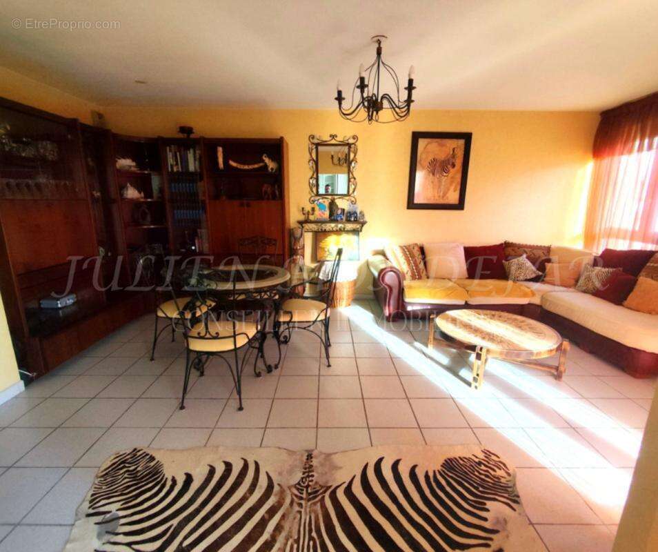 Appartement à SAINT-CYPRIEN