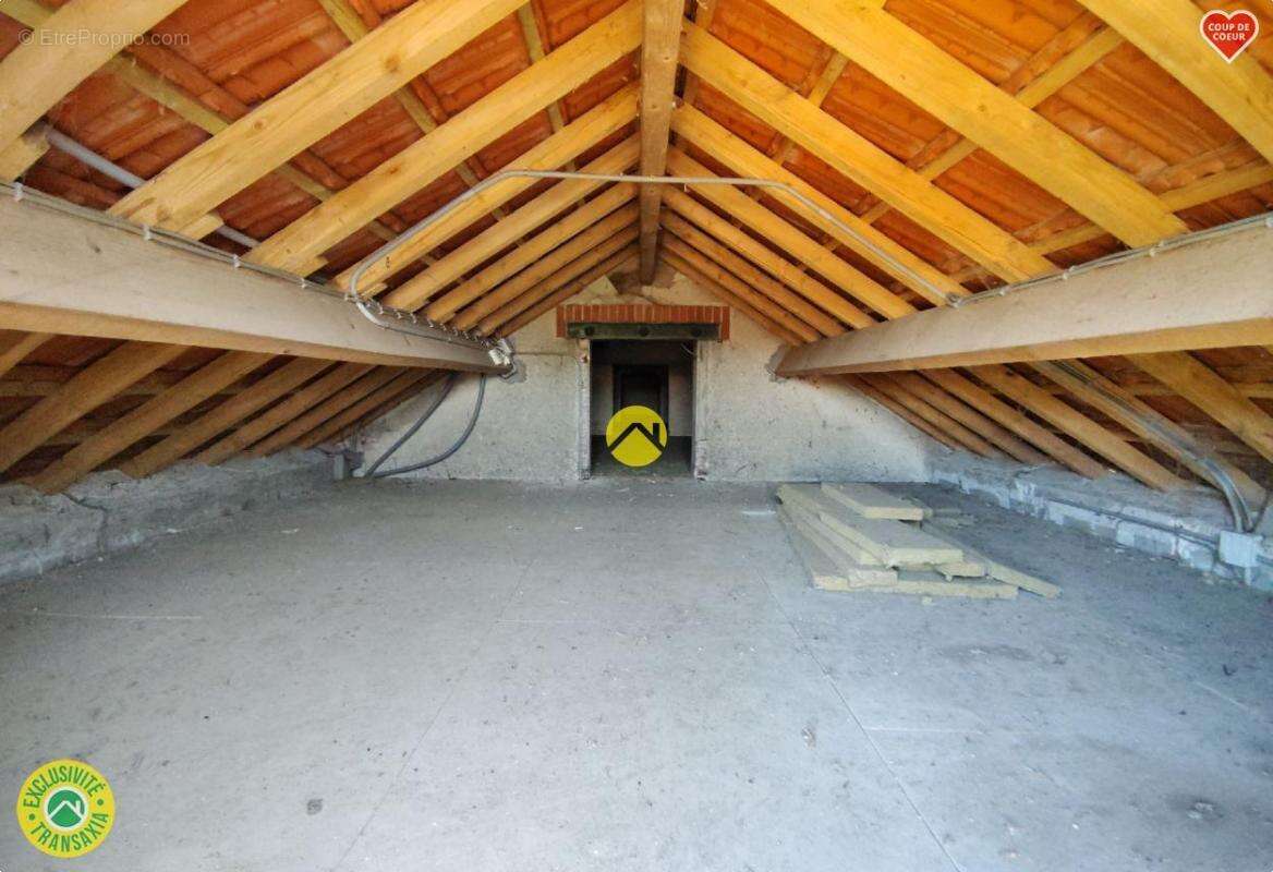 Plain-pied et grand garage-atelier - photo 8