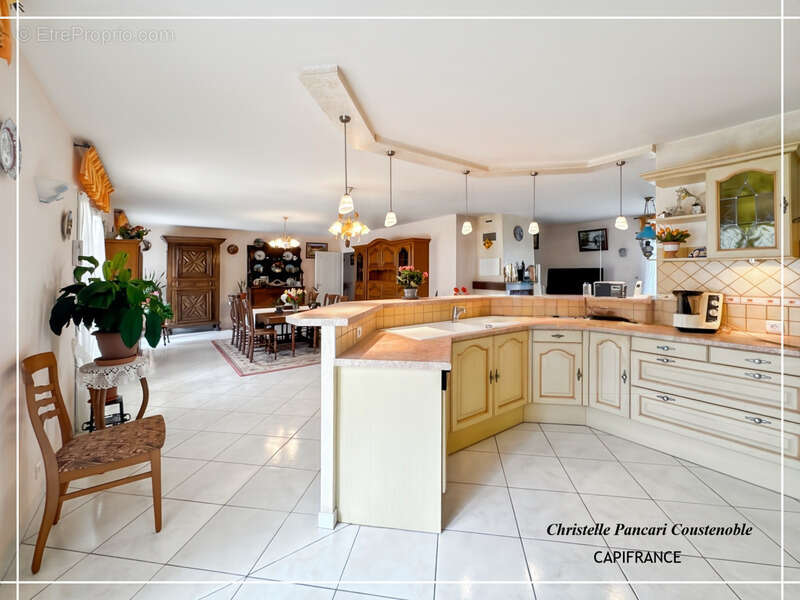 Maison à PEYREHORADE