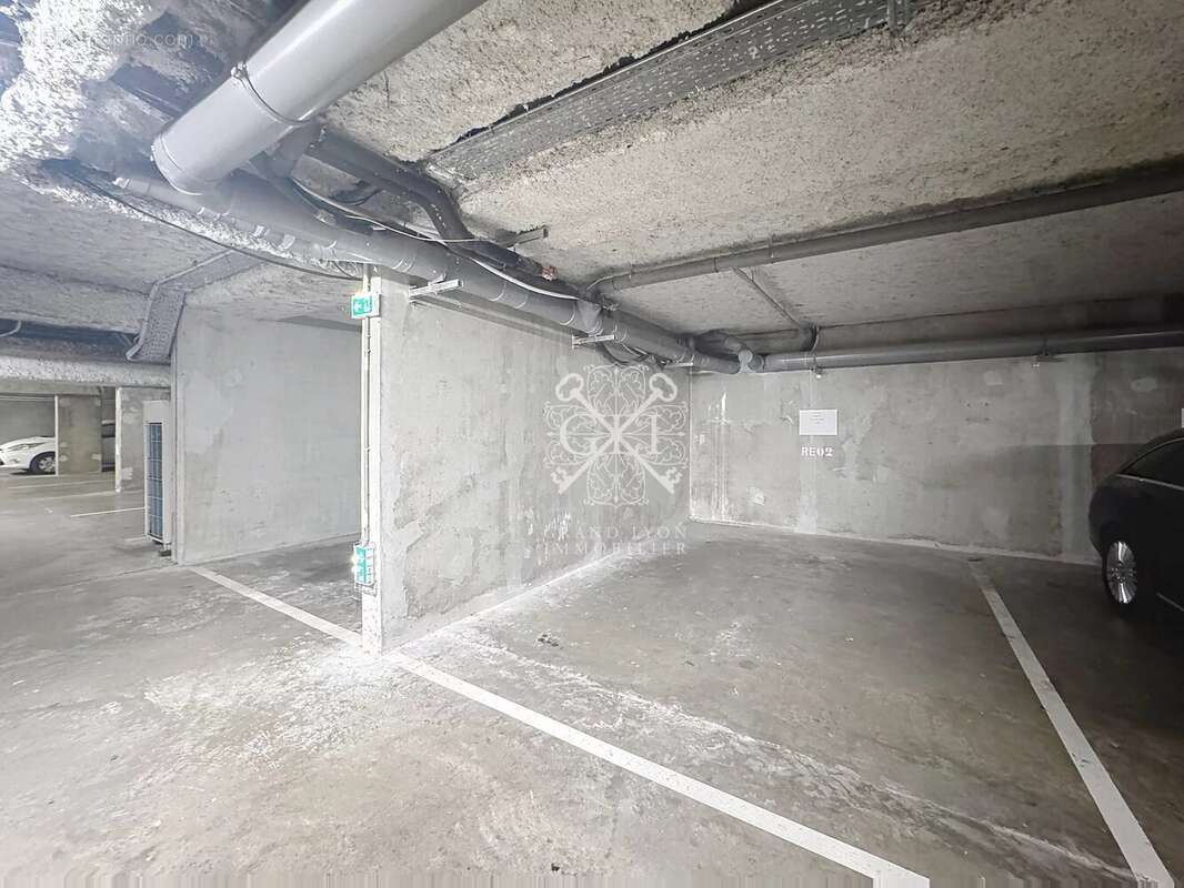 Parking à LYON-7E