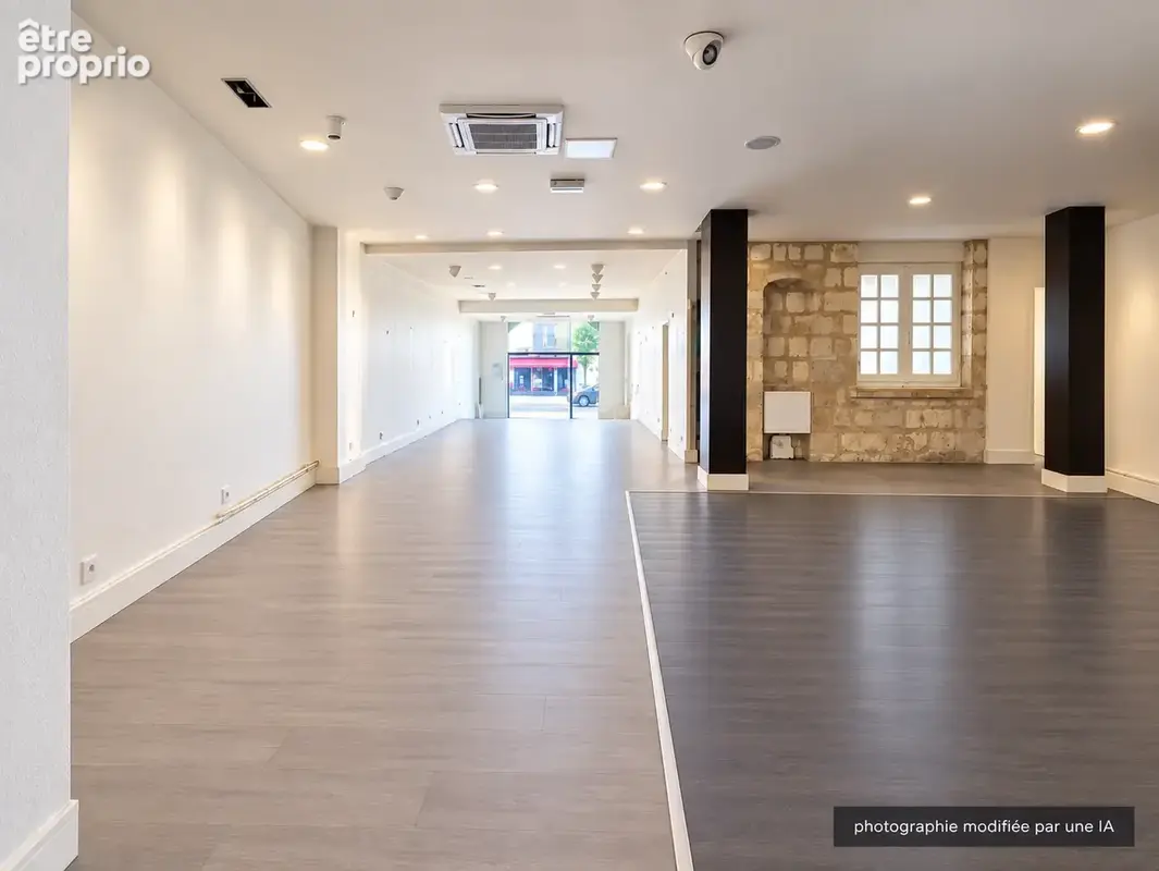 Bourges hyper-centre   local commercial de 316 m2   belle visibilité - photo 2