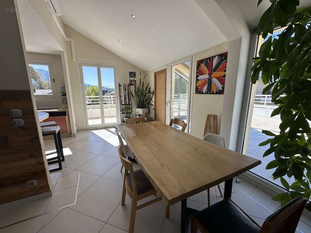 Appartement à AIX-LES-BAINS