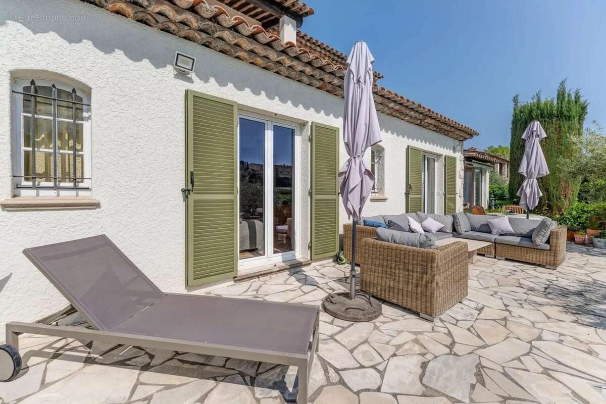 Maison à LA COLLE-SUR-LOUP
