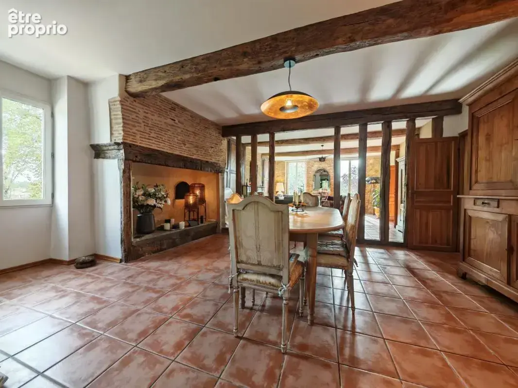 Maison de maître du XIXᵉ siècle entièrement rénovée — 262 m² sur 2 hectares — Eauze - photo 6