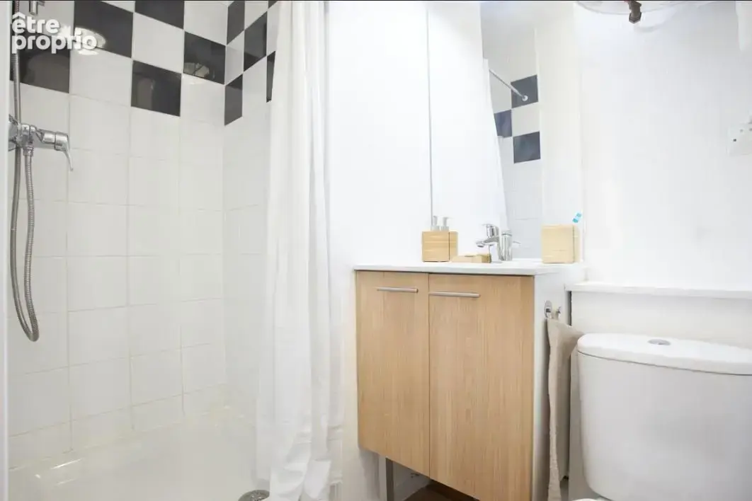 INVESTISSEMENT LOCATIF  SÈVRES  Résidence Étudiante Nexity Studéa Sèvres - 6,26 % de rentabilité - photo 5