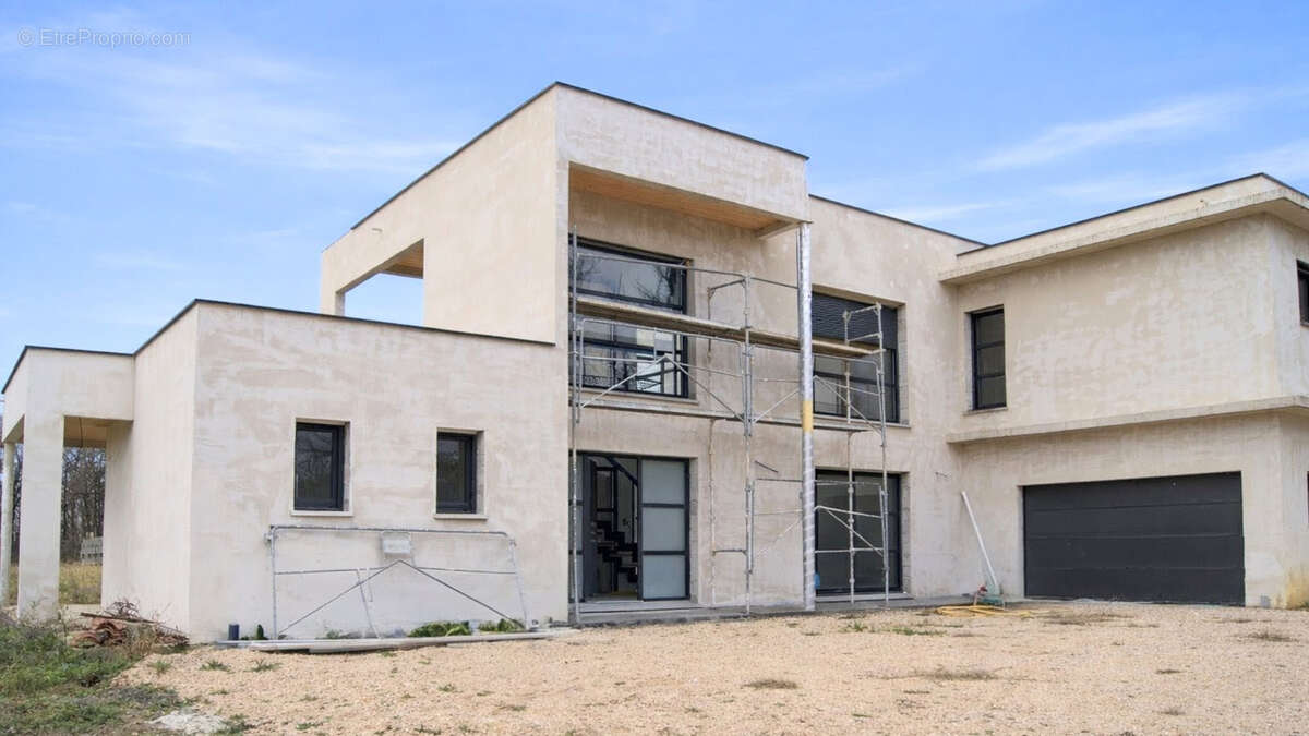 Maison à L'ISLE-JOURDAIN