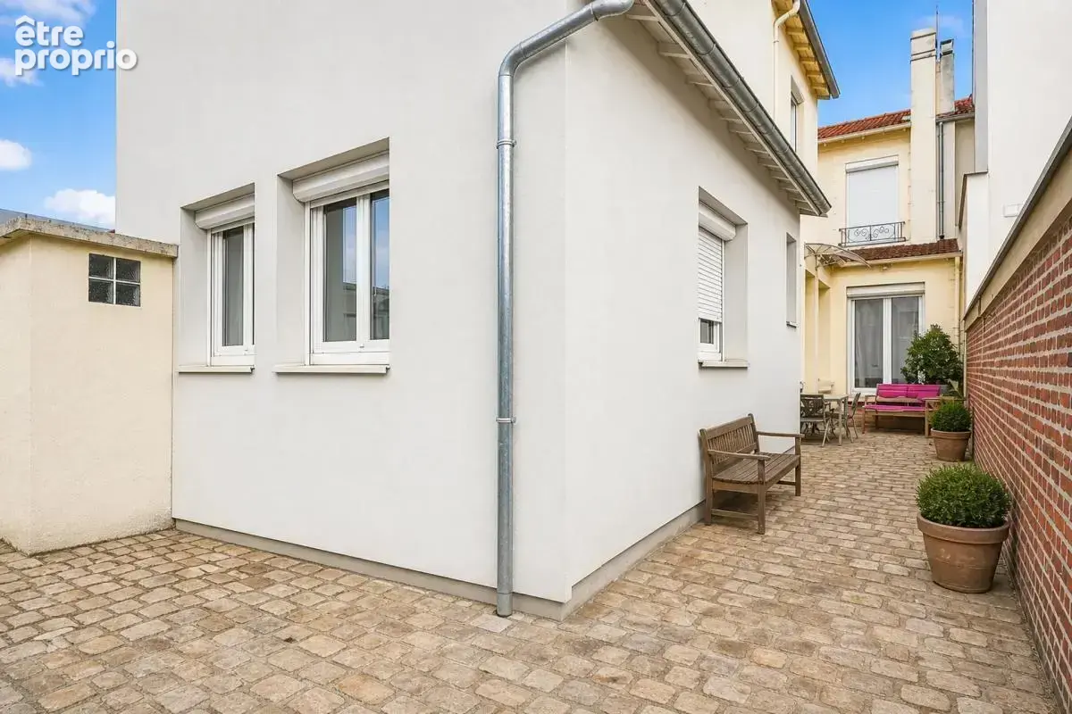 92240 – malakoff – maison de caractère 149 m² – cour – 2 studios indépendants – sous-sol total – double accès – proximité paris - photo 16
