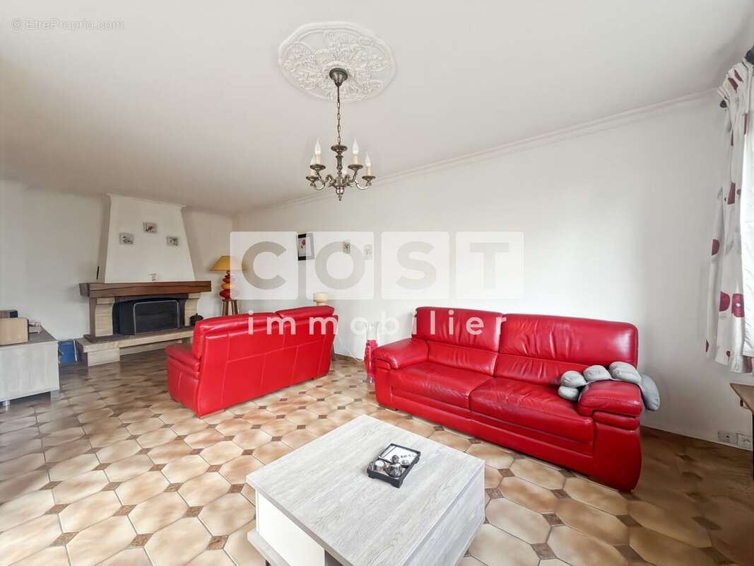 Maison à BOIS-COLOMBES