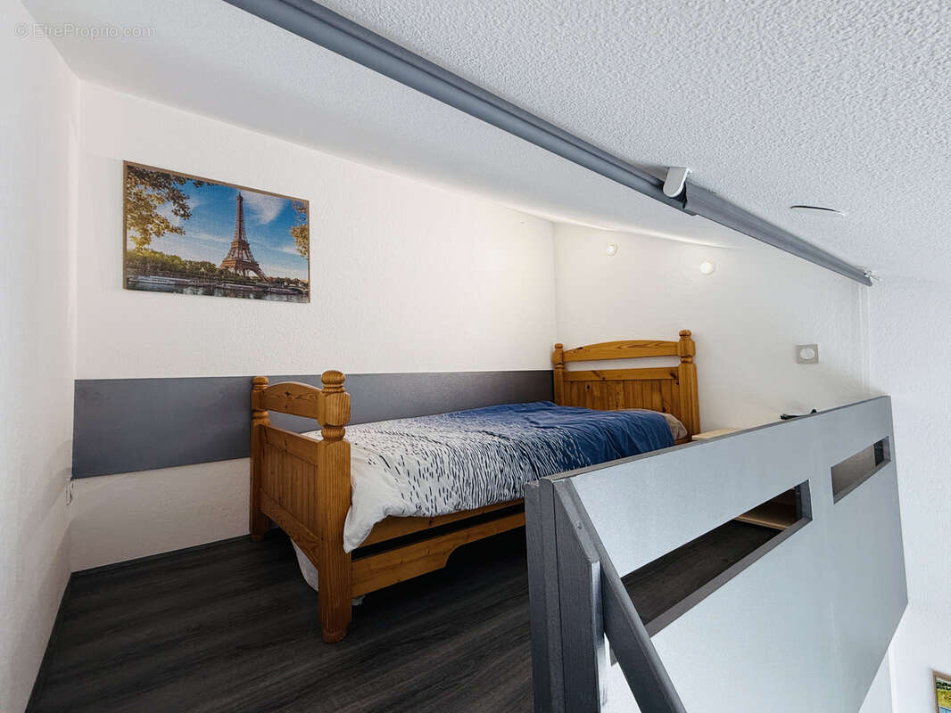 Appartement à LE COTEAU