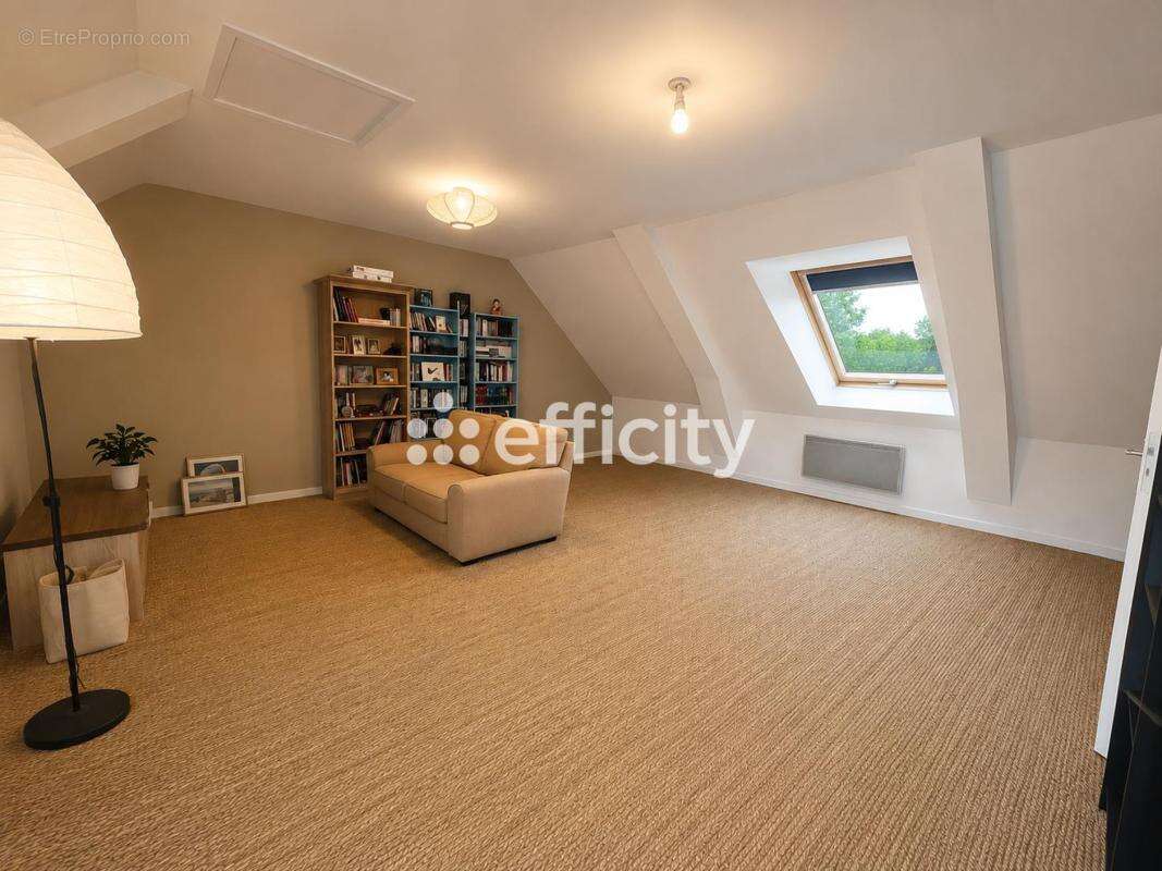 Maison 175 m² à Baulon  - photo 12