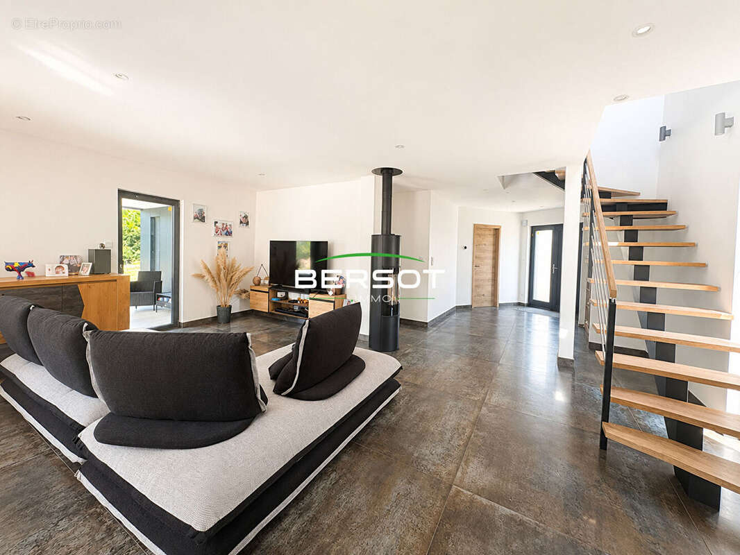 Maison contemporaine 3 chambres - Environnement calme - photo 2