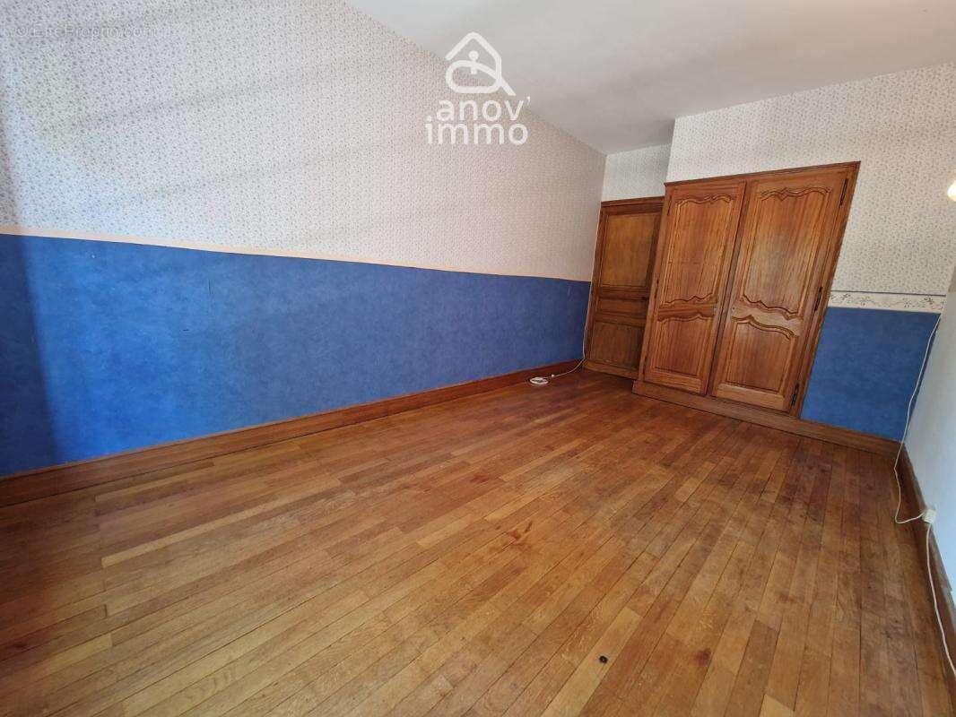 Maison familiale 4 chambres (+ bureau) avec Jardin - SOYAUX - photo 8