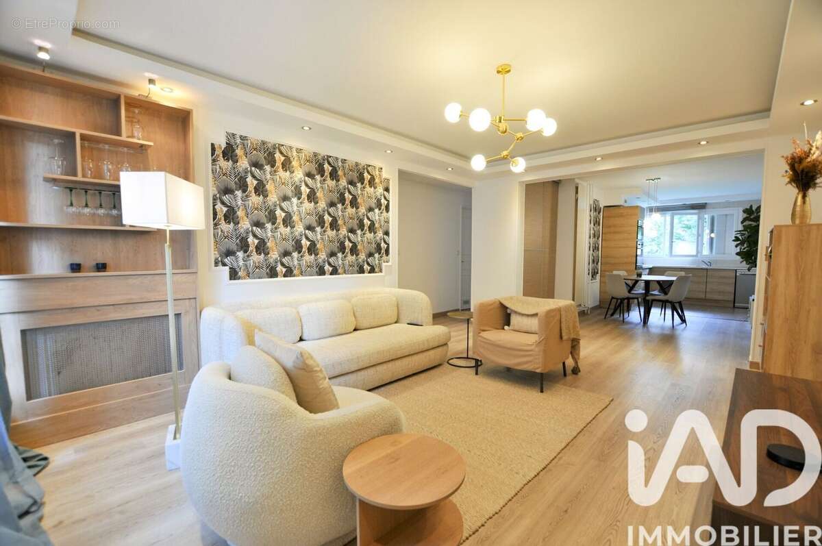 Photo 2 - Appartement à LE PERREUX-SUR-MARNE