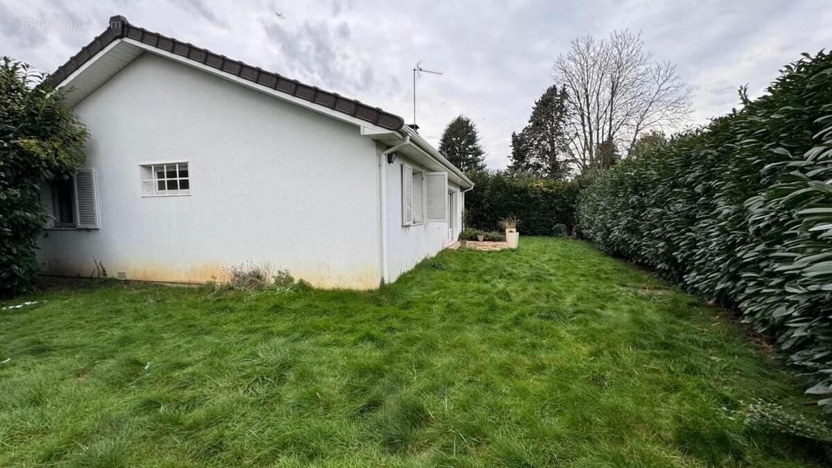 Maison à SAINT-GERMAIN-LES-CORBEIL