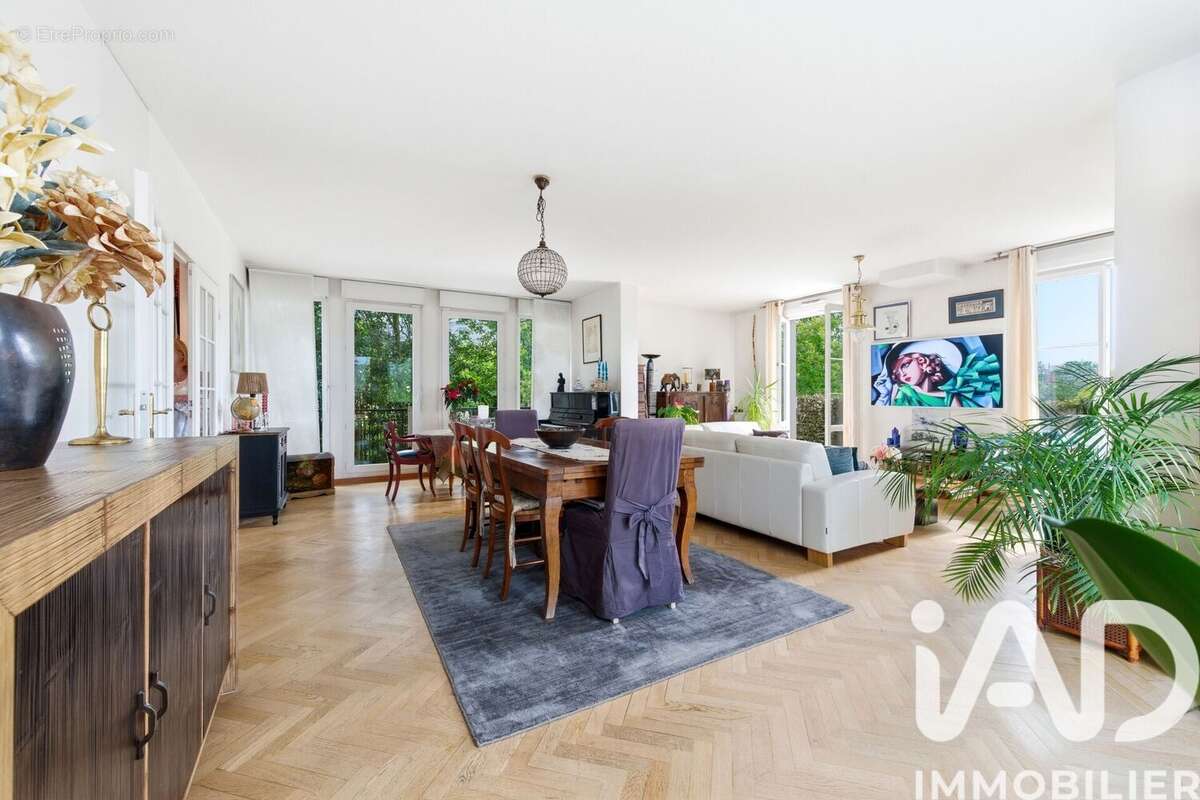 Photo 3 - Maison à LE PERREUX-SUR-MARNE