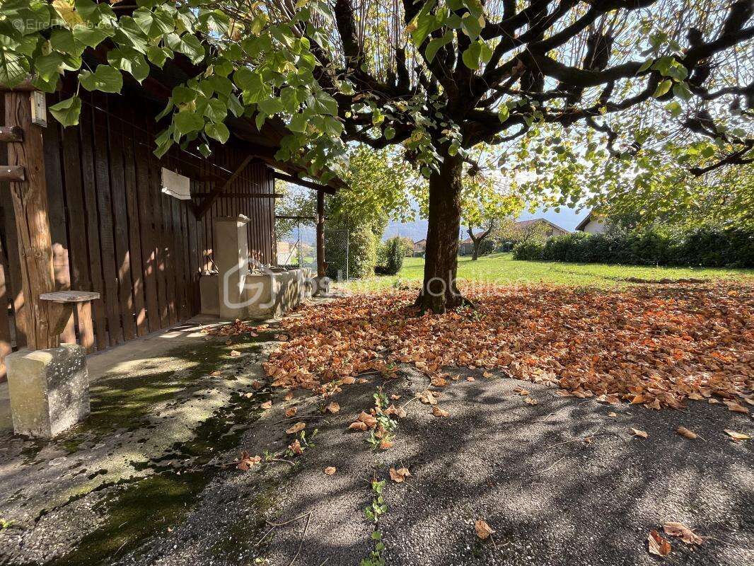 Maison à LA TERRASSE