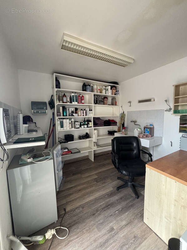 Commerce à SANSAC-DE-MARMIESSE