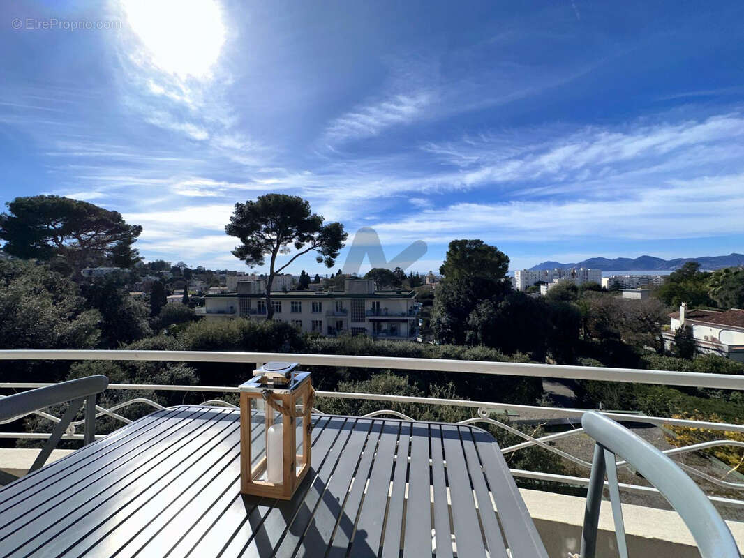 Appartement à CANNES