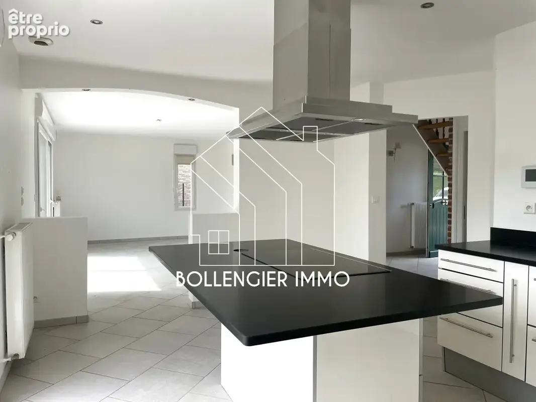 Photo Maison à Merris au prix de 373 500€