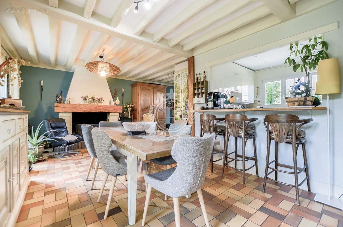 Maison à CONFLANS-SAINTE-HONORINE
