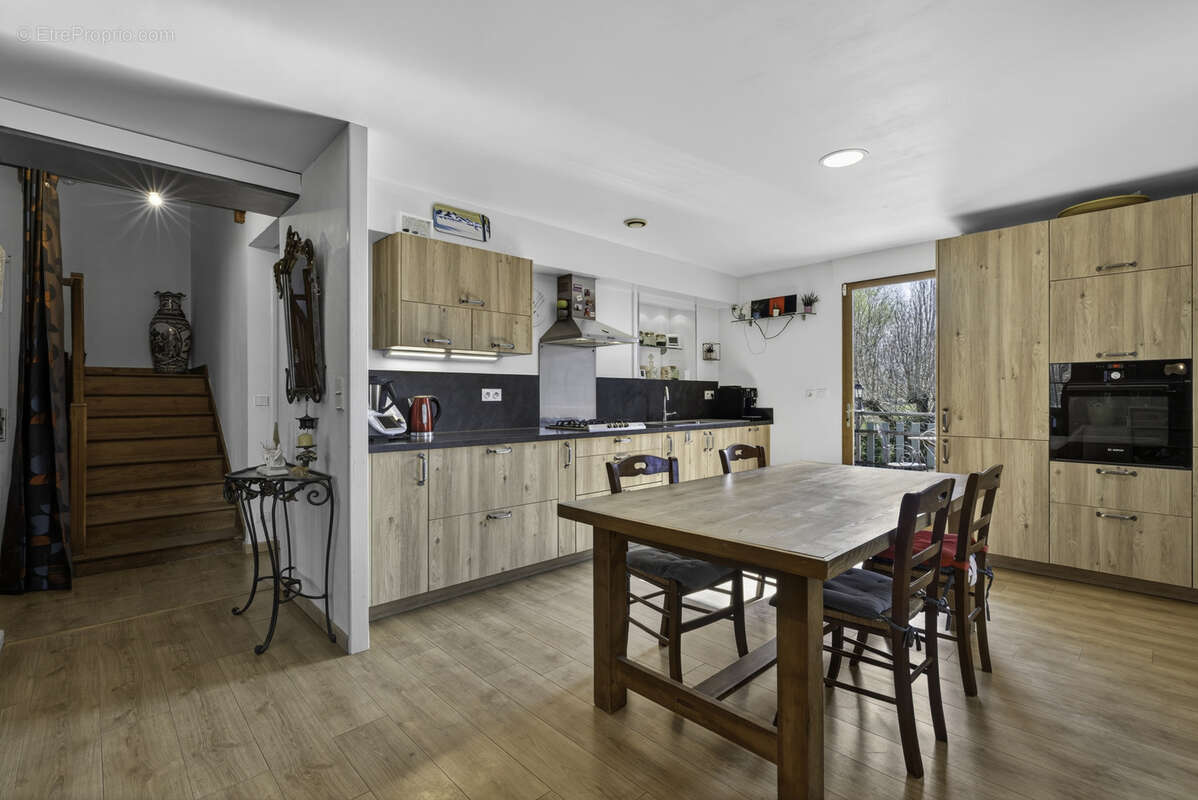 Maison à LA BIOLLE