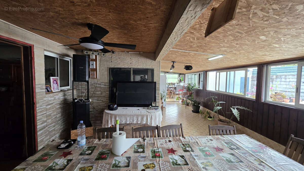 Maison à SAINT-JOSEPH