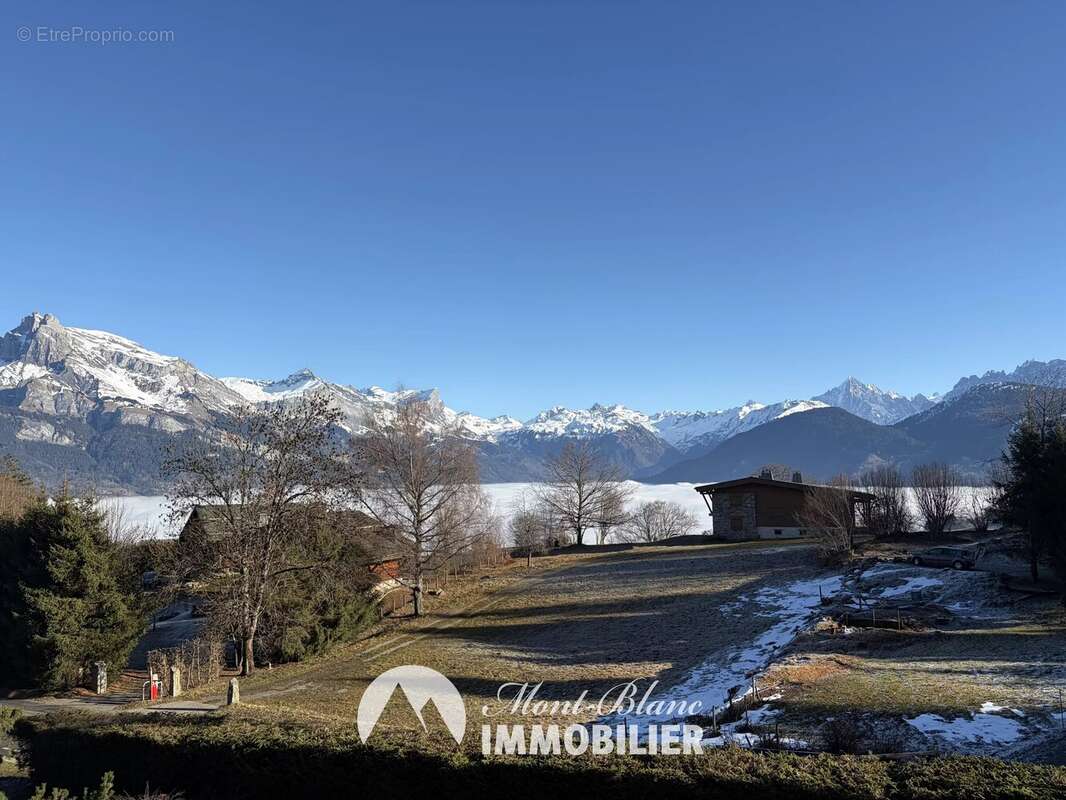 Appartement à COMBLOUX