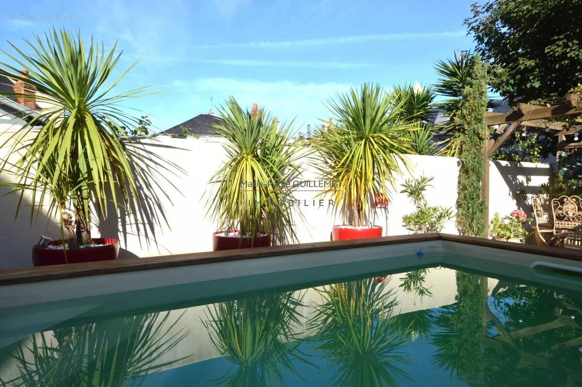 Maison à LA ROCHELLE