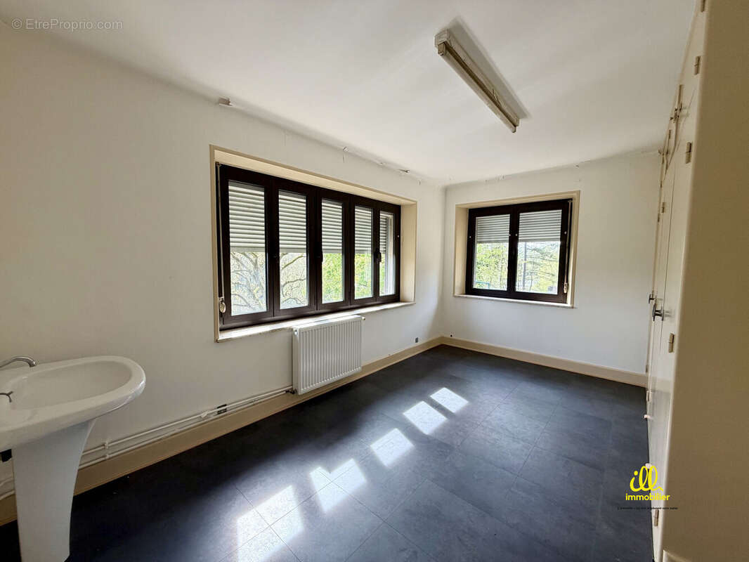 Maison à MONTCY-NOTRE-DAME