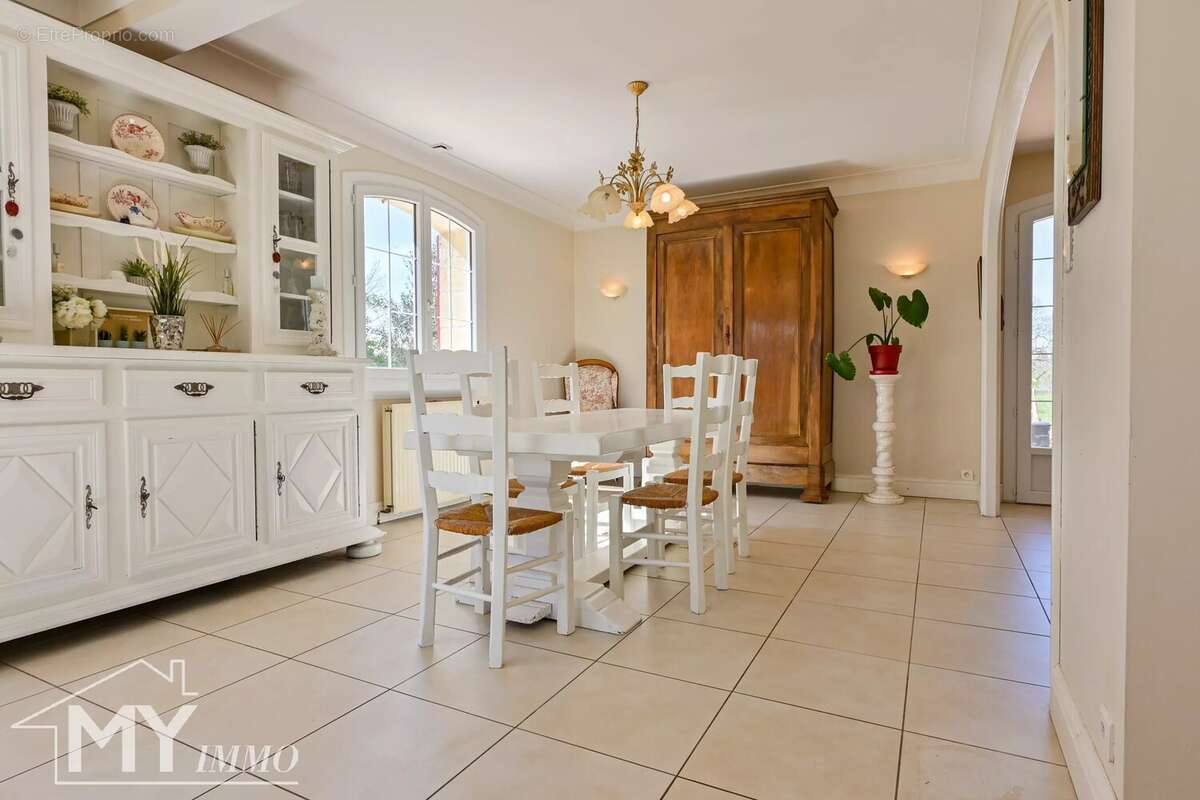 Maison à SAINT-ANTOINE-DE-BREUILH