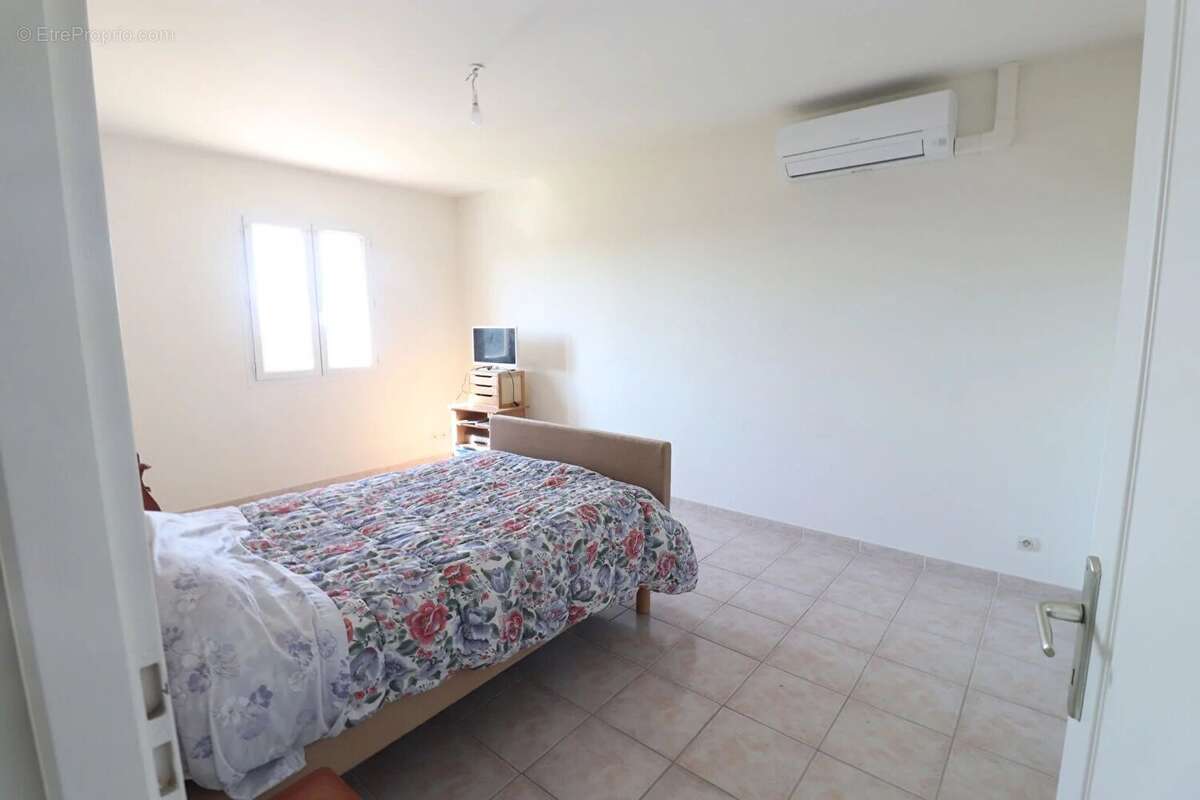 Maison à LA CADIERE-D'AZUR
