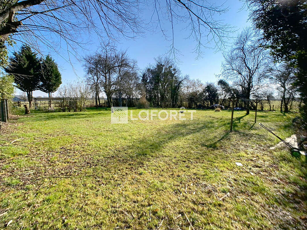 Maison à BELVAL-EN-ARGONNE