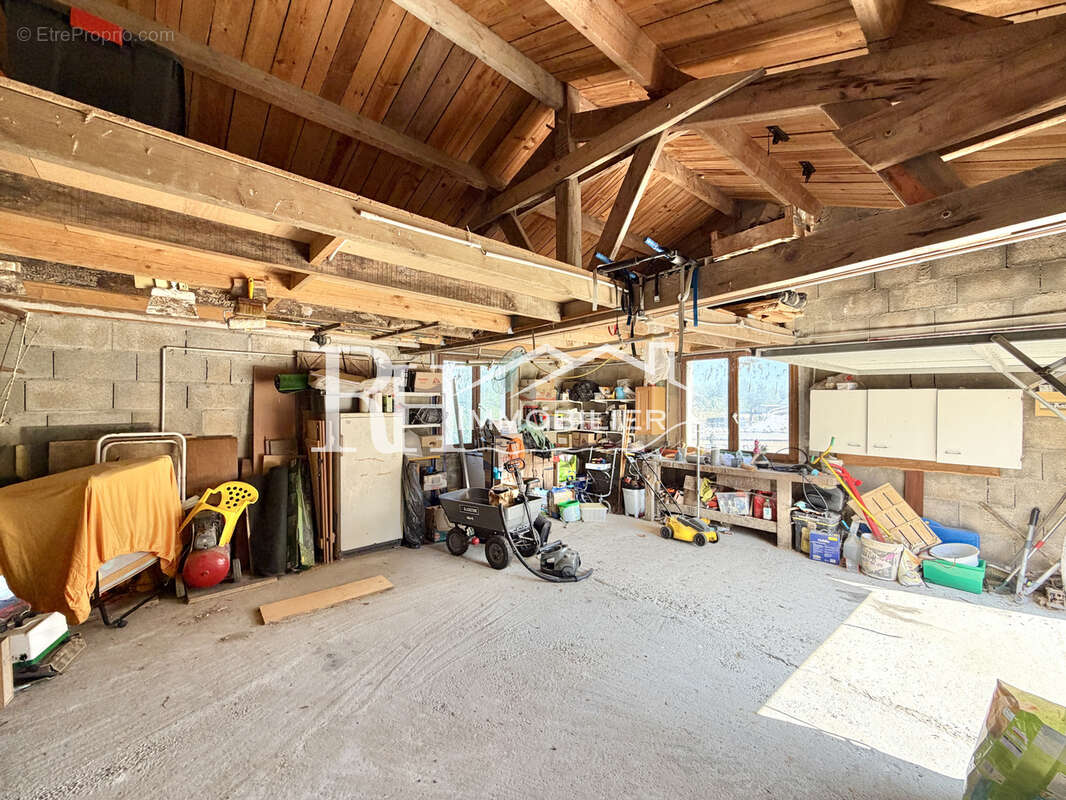 Maison 4 chambres, 1100m2 de terrain - photo 9