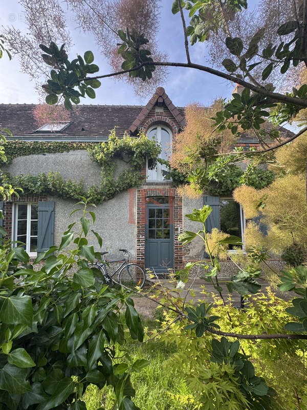 Maison à CLOYES-SUR-LE-LOIR
