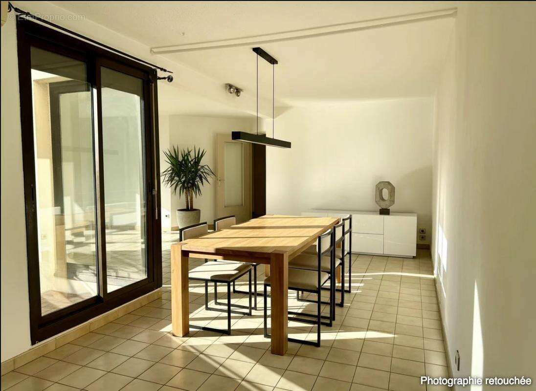 Appartement à NIMES